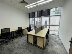 Lippo Centre (D2), Office #570068631